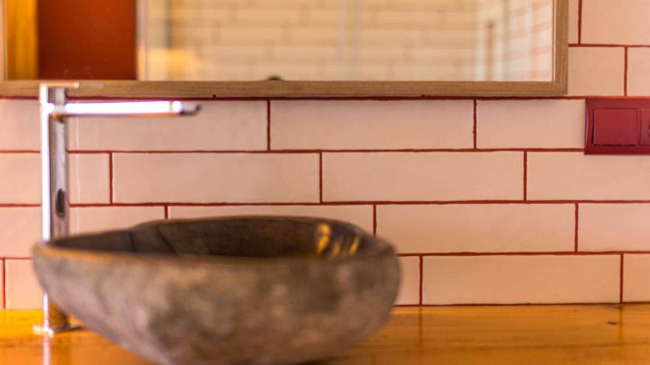 Eco-Apartaments Cal Rossa De Taus ภายนอก รูปภาพ